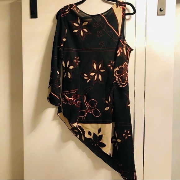 Two Roads Large (14-16) Unique Asymmetrical Floral Tunic Top - Picture 10 of 10